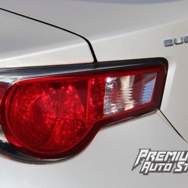 Angle shows top and bottom portion of tail light. Please note: Image shown here without smoke inserts.