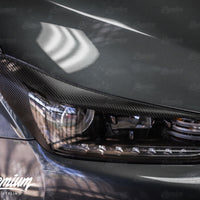Carbon Fiber Headlight Amber Delete with Eyelid Overlay | 2018-2021 Hyundai Veloster