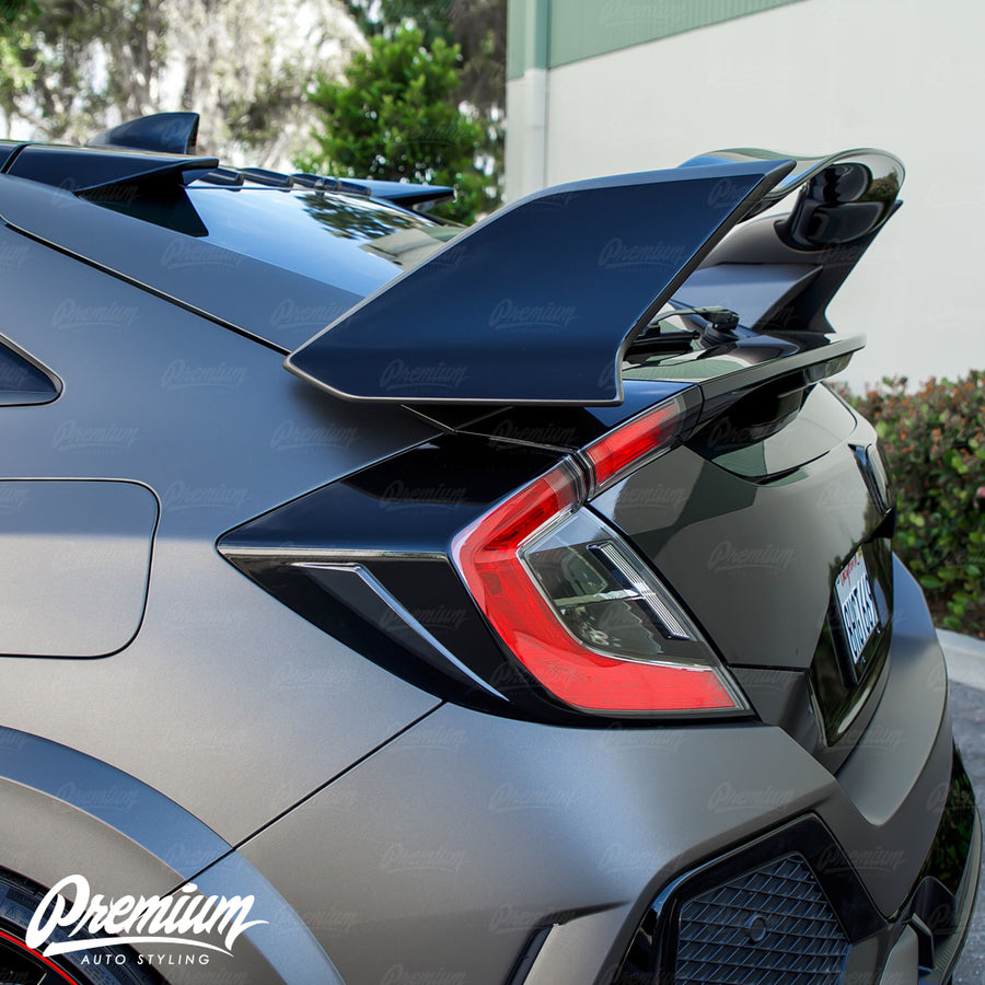 Blackout Tail Light Deck