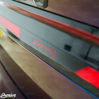 SRT HELLCAT - CENTER TAIL LIGHT DECAL - GLOSS BLACK | 2015-2022 DODGE CHARGER