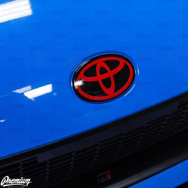 GLOSS BLACK BACKGROUND WITH GLOSS RED LOGO OVERLAY