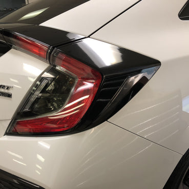 Blackout Tail Light Deck