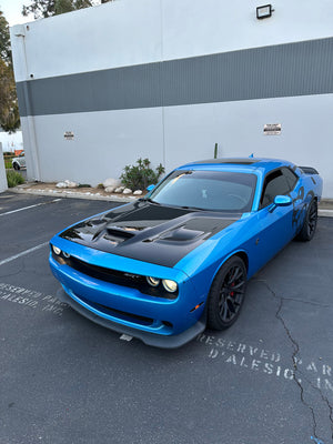 High Gloss Black - Hood Wrap Vinyl | Universal Fit ( Measure Size Needed)