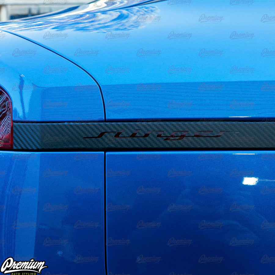 Tail Light Side Reflector w/ Stinger Cutout - Carbon Fiber | 2018-2023 Stinger