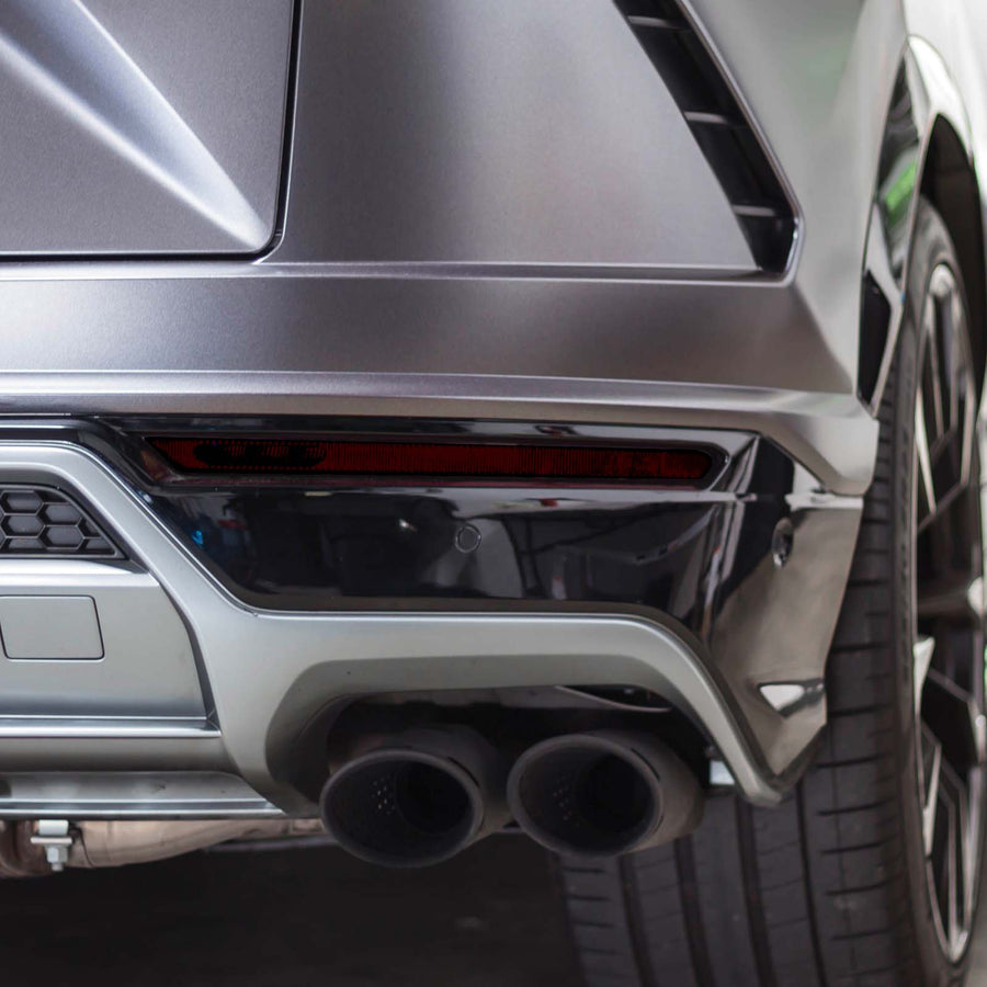 Rear Bumper Reflector Tint Overlays - 2019-2024 Lamborghini Urus