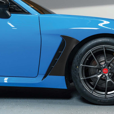 Shown in Textured Carbon Fiber