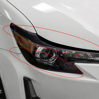 Upper and lower eyelid shown in gloss black.